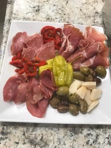 Uncle Nicks Downtown Cafe