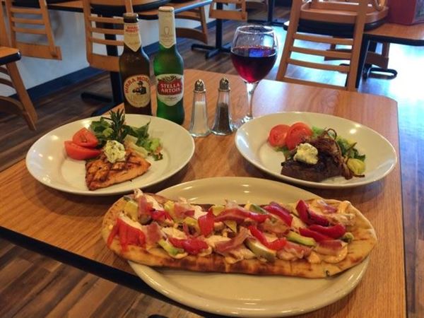 Uncle Nicks Downtown Cafe