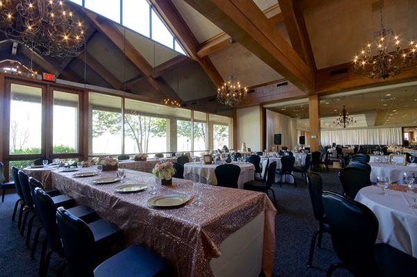 Hollytree Country Club