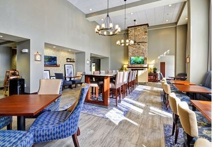 Hampton Inn & Suites Fredericksburg-at Celebrate Virginia