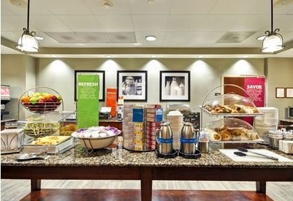 Hampton Inn & Suites Fredericksburg-at Celebrate Virginia