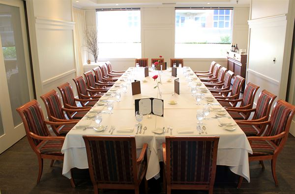 Q Haute Cuisine Restaurant