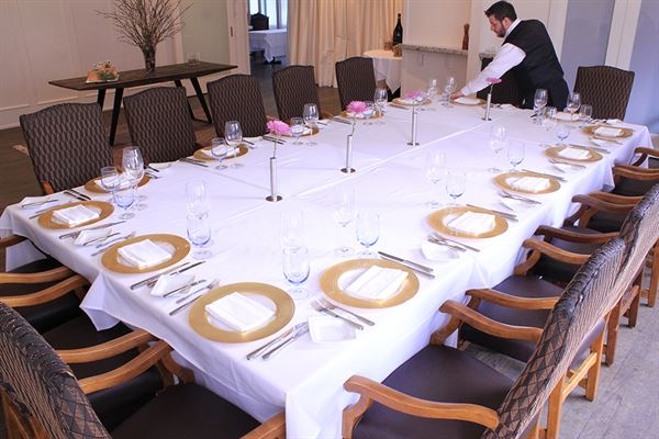 Q Haute Cuisine Restaurant