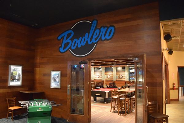 Bowlero Buffalo Grove
