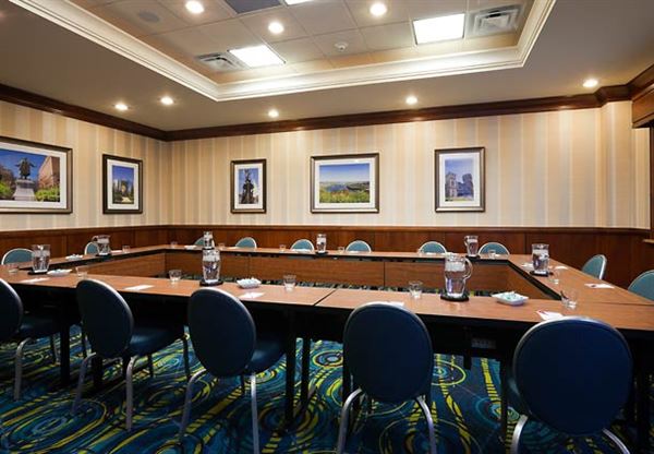 Residence Inn by Marriott Cincinnati Downtown/The Phelps