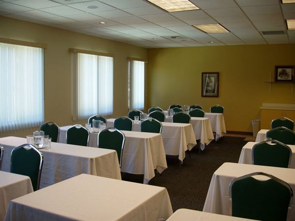Broadway Inn Conference Center