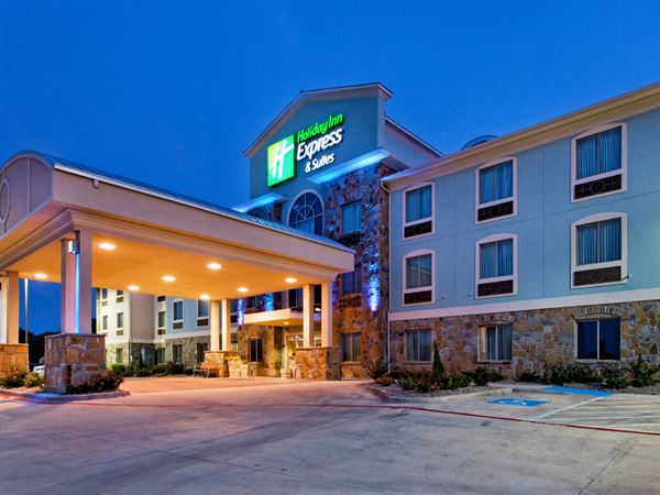 Holiday Inn Express & Suites Weatherford