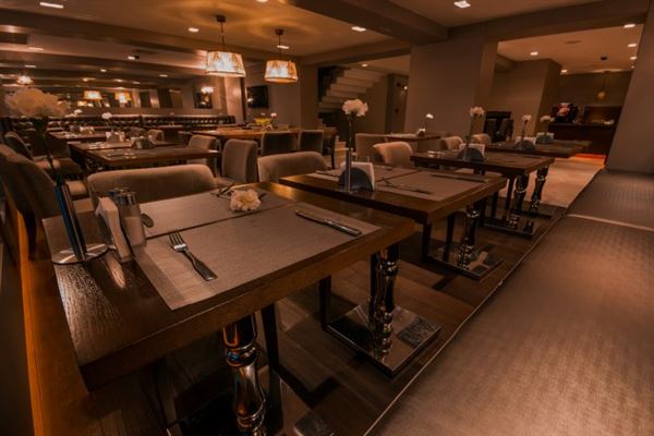 Cliff House of Folsom