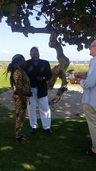 Wedding Officiant - Affordable Ocean Ceremonies & Beach Weddings