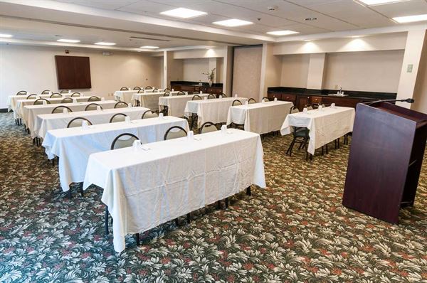 Comfort Inn & Suites