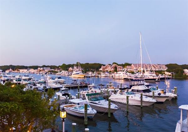 Flying Bridge Restaurant