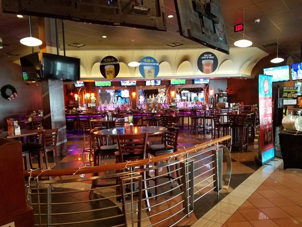 Dave & Buster's Arlington