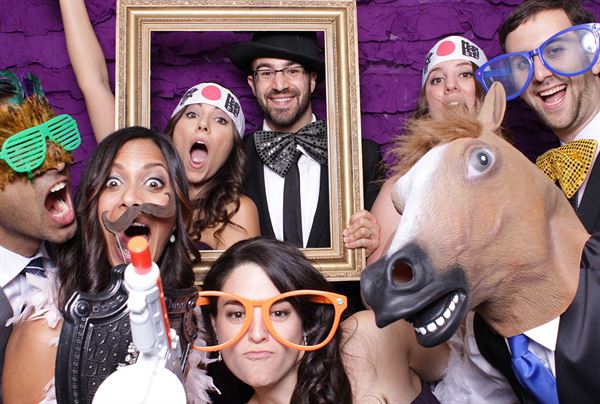 Diamond Entertainment Photo Booth