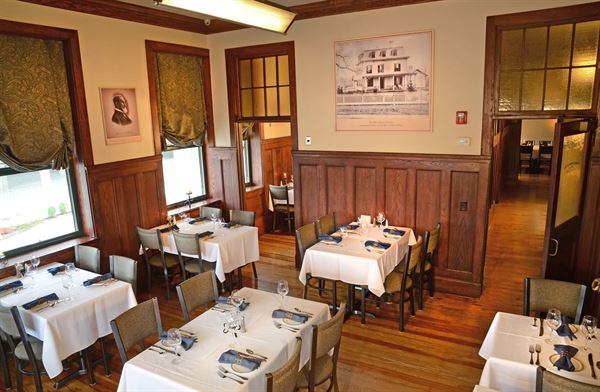 Iron Works Tavern-Hilton Garden Inn