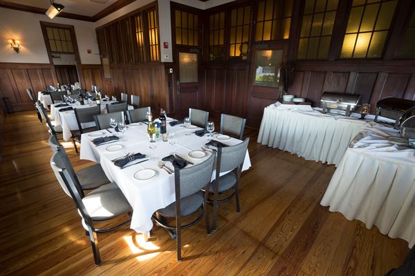 Iron Works Tavern-Hilton Garden Inn