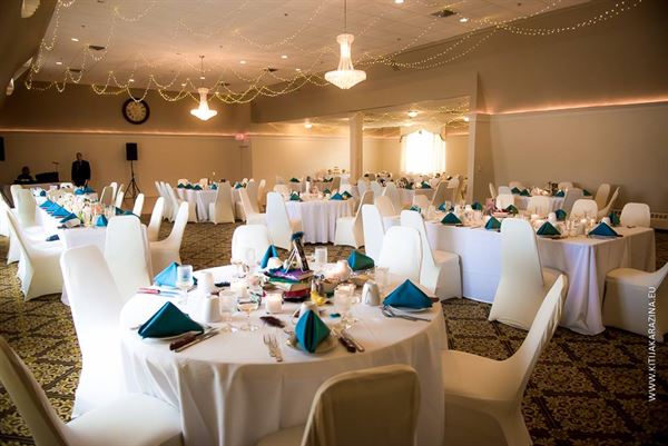 Crestwood Country Club