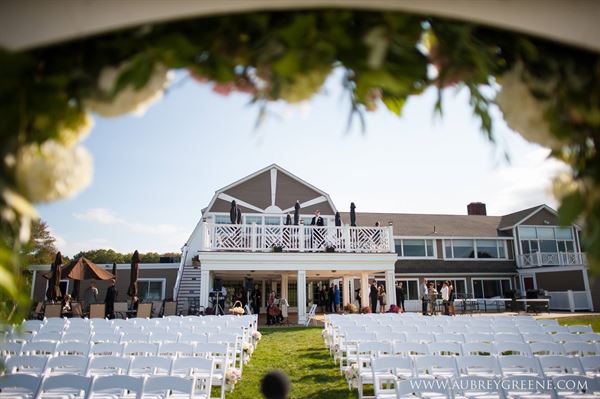 Crestwood Country Club