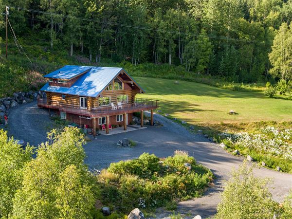 Turnagain View Lodge