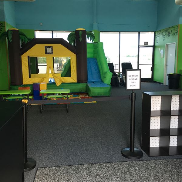 JUMPER'S JUNGLE FAMILY FUN CENTER