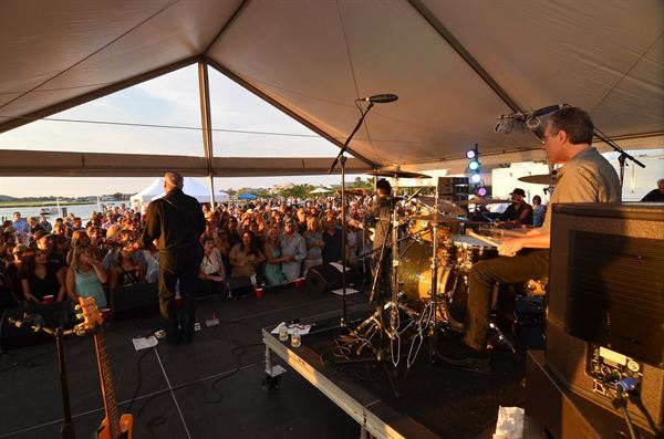 Cliffhanger Productions