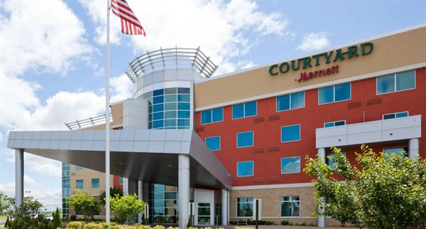 Courtyard Minneapolis Maple Grove/Arbor Lakes