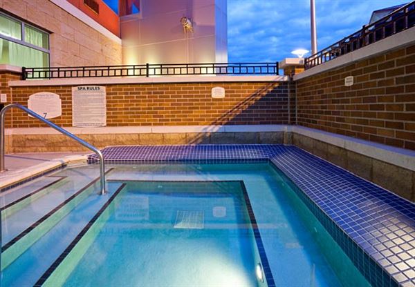 Courtyard Minneapolis Maple Grove/Arbor Lakes