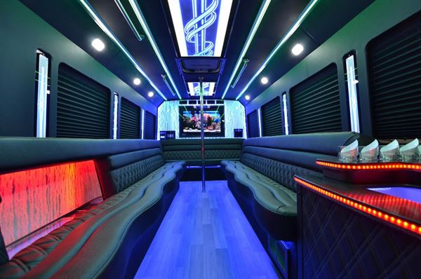 1st Class Limo & Car Service