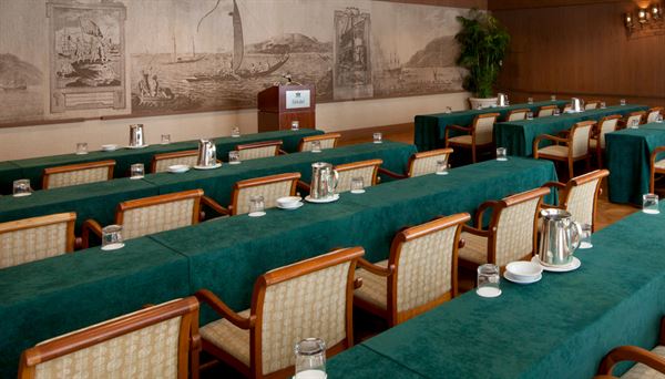 Halekulani Hotel and Resort