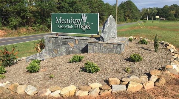 Meadowbrook Golf Club
