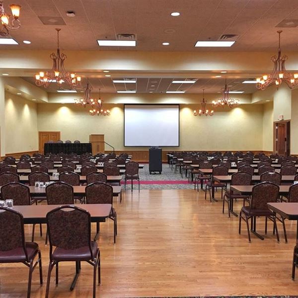 Divots Conference Center