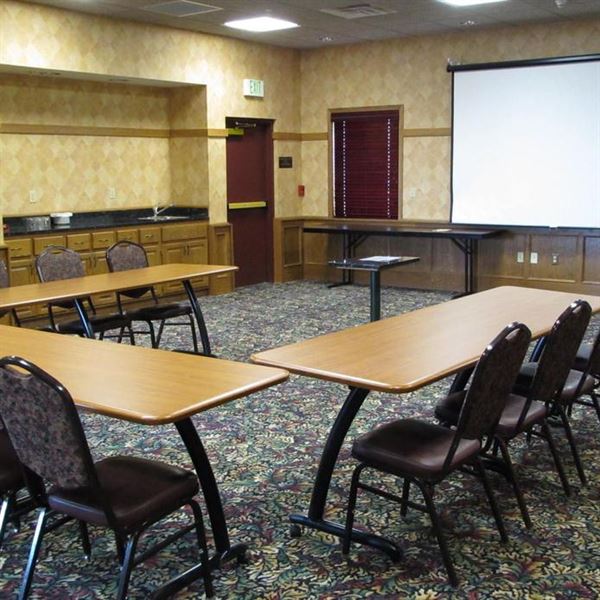 Divots Conference Center