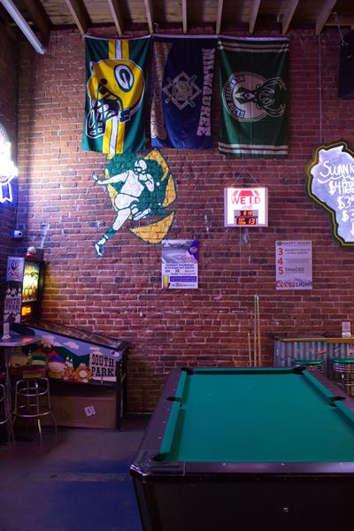 Swanky's Vittles and Libations