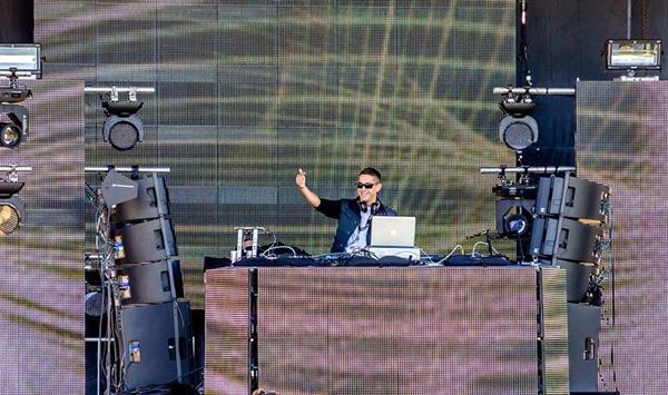 Supreme DJs And Entertainment