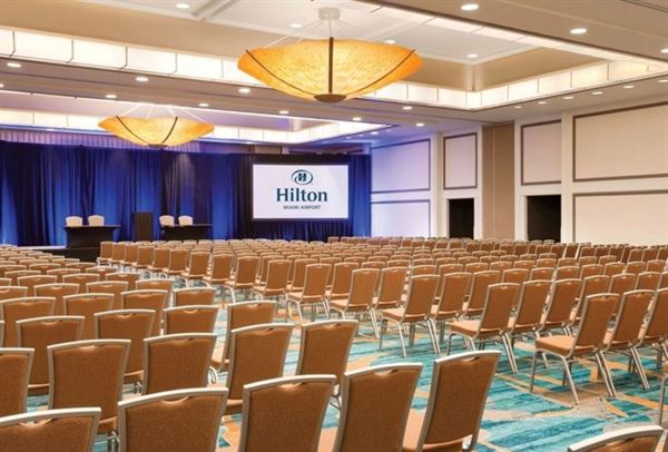 Hilton Miami Airport Blue Lagoon