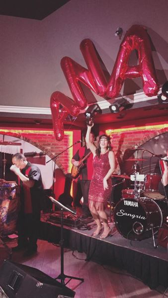 IV PRIVATE PARTY LOUNGE