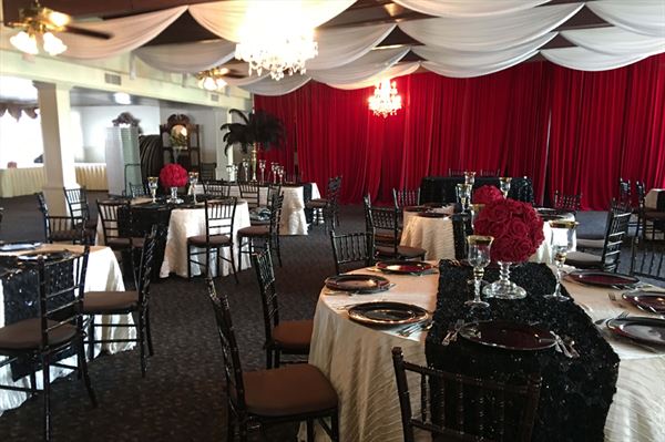 Magnolia Gardens on Main