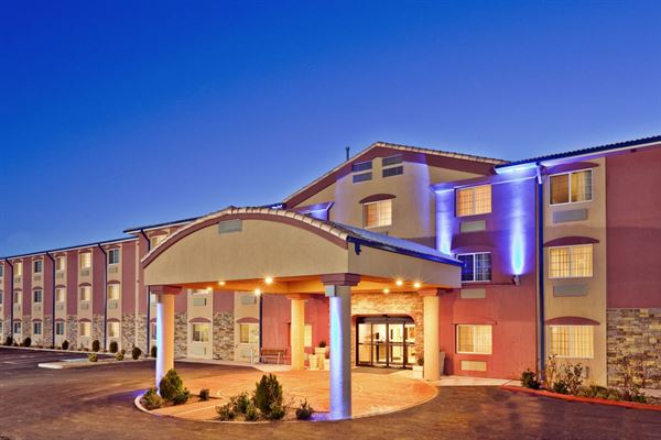 Holiday Inn Express Santa Rosa NM