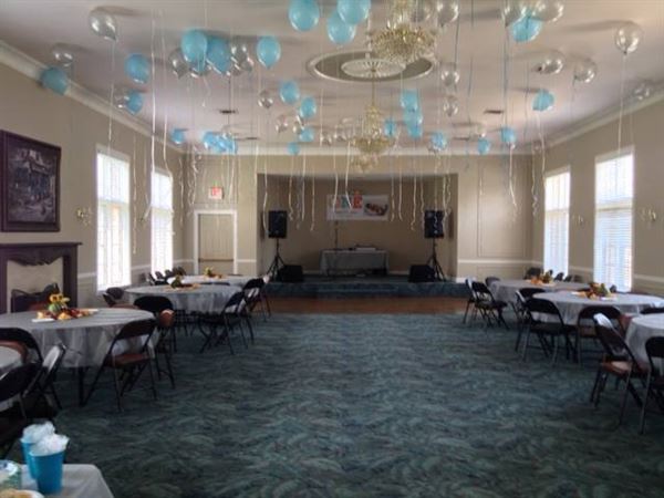 Fontainebleau Clubhouse - Overland Park