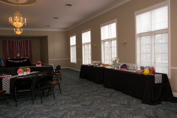 Fontainebleau Clubhouse - Overland Park