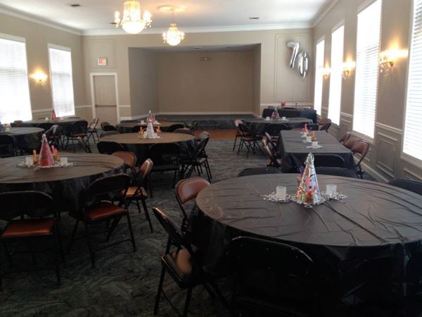 Fontainebleau Clubhouse - Overland Park