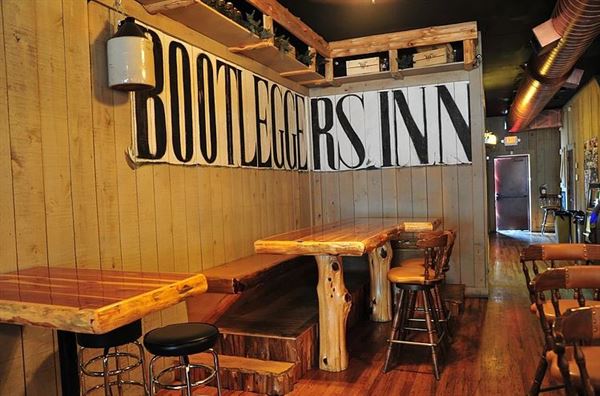 Bootleggers Inn