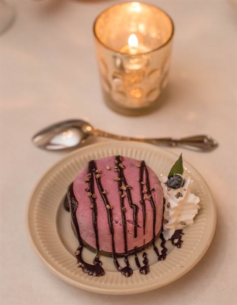 Terrace Inn and 1911 Restaurant