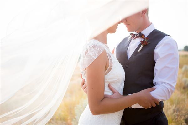 Candid Apple Photography - Williams Lake