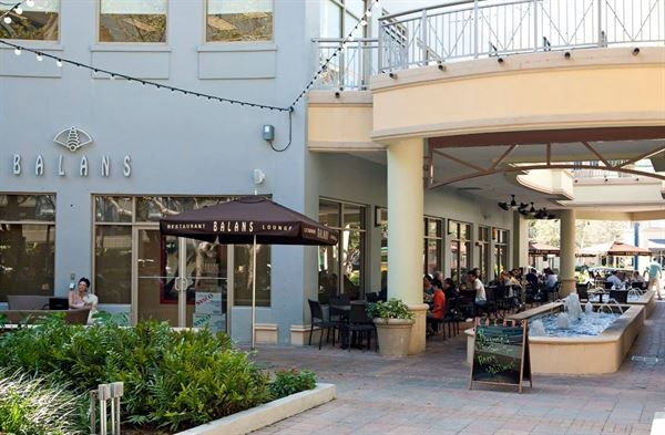 Balans Restaurant & Bar, Brickell