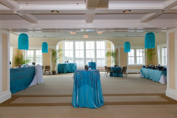 Shalin Liu Performance Center