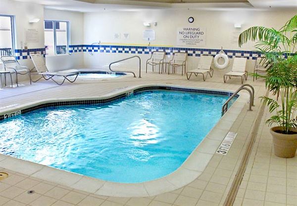 Fairfield Inn & Suites Denton