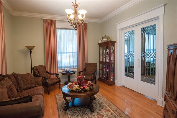 Sandstone Street Bed and Breakfast