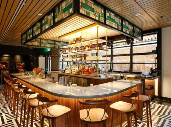 Poka Lola Social Club