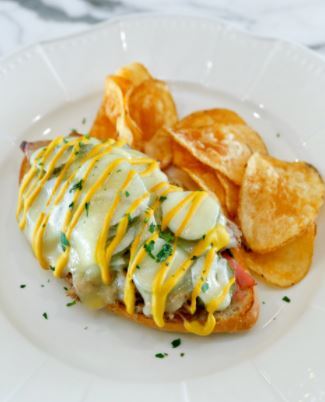 Poka Lola Social Club