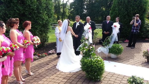 Vazzys 19th Hole at Fairchild Wheeler